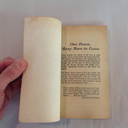 Vintage 1973 Mass Market Paperback The Last Cop Out Mickey Spillane