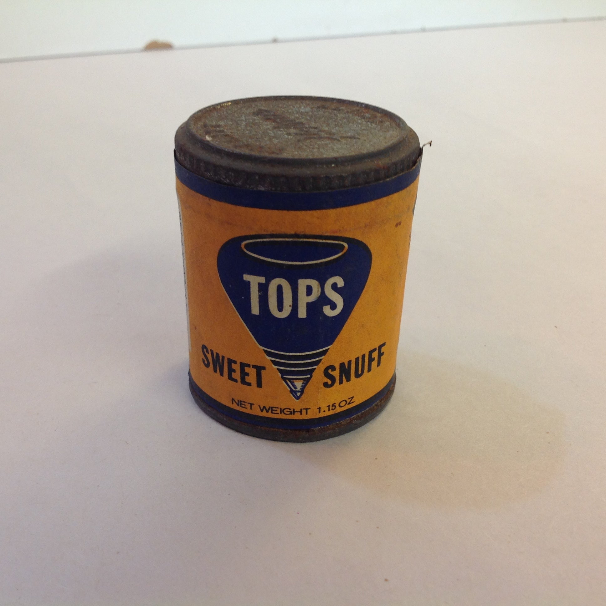 Vintage NOS Unopened Tops Sweet Snuff 1.15 oz Tin