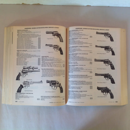 Vintage 1992 Gun Digest 46th Annual Edition World's Greatest Gun Book