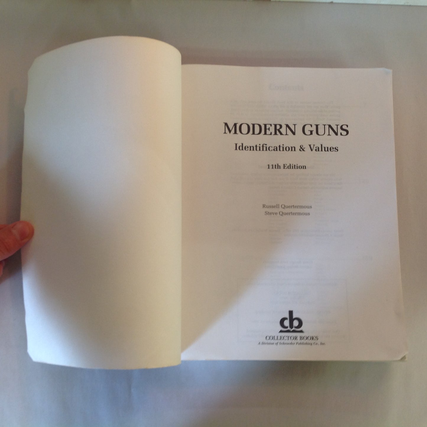 Vintage 1997 Modern Guns Identification and Values 11th Edition Russell + Steve Quertermous
