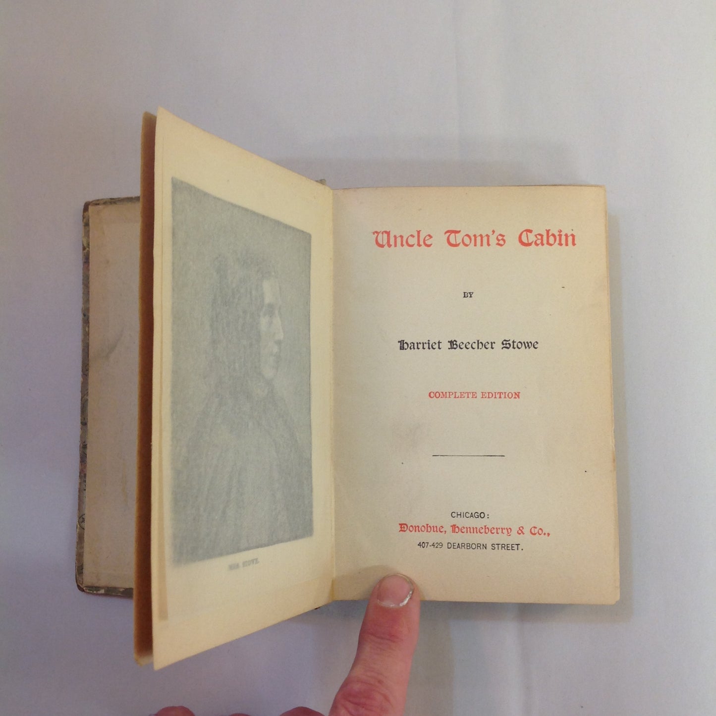 Antique 1900's Hardcover Uncle Tom's Cabin or Life Among the Lowly Harriet Beecher Stowe