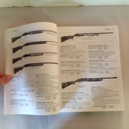 Vintage 1997 Modern Guns Identification and Values 11th Edition Russell + Steve Quertermous