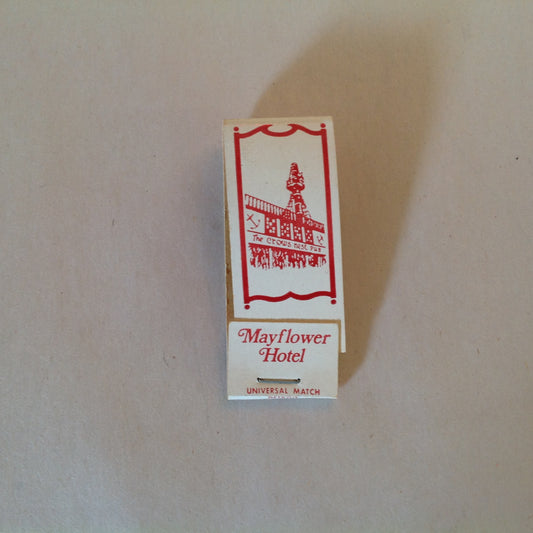 Vintage Souvenir Midget Matchbook Mayflower Hotel Crow's Nest Pub Plymouth Michigan