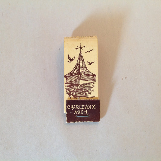 Vintage Souvenir Midget Matchbook Weathervane Inn Charlevoix Michigan Restaurant