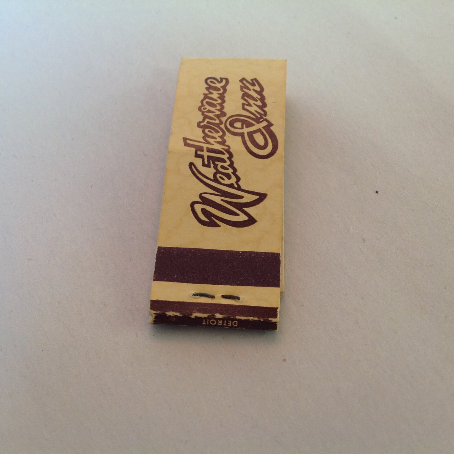 Vintage Souvenir Midget Matchbook Weathervane Inn Charlevoix Michigan Restaurant
