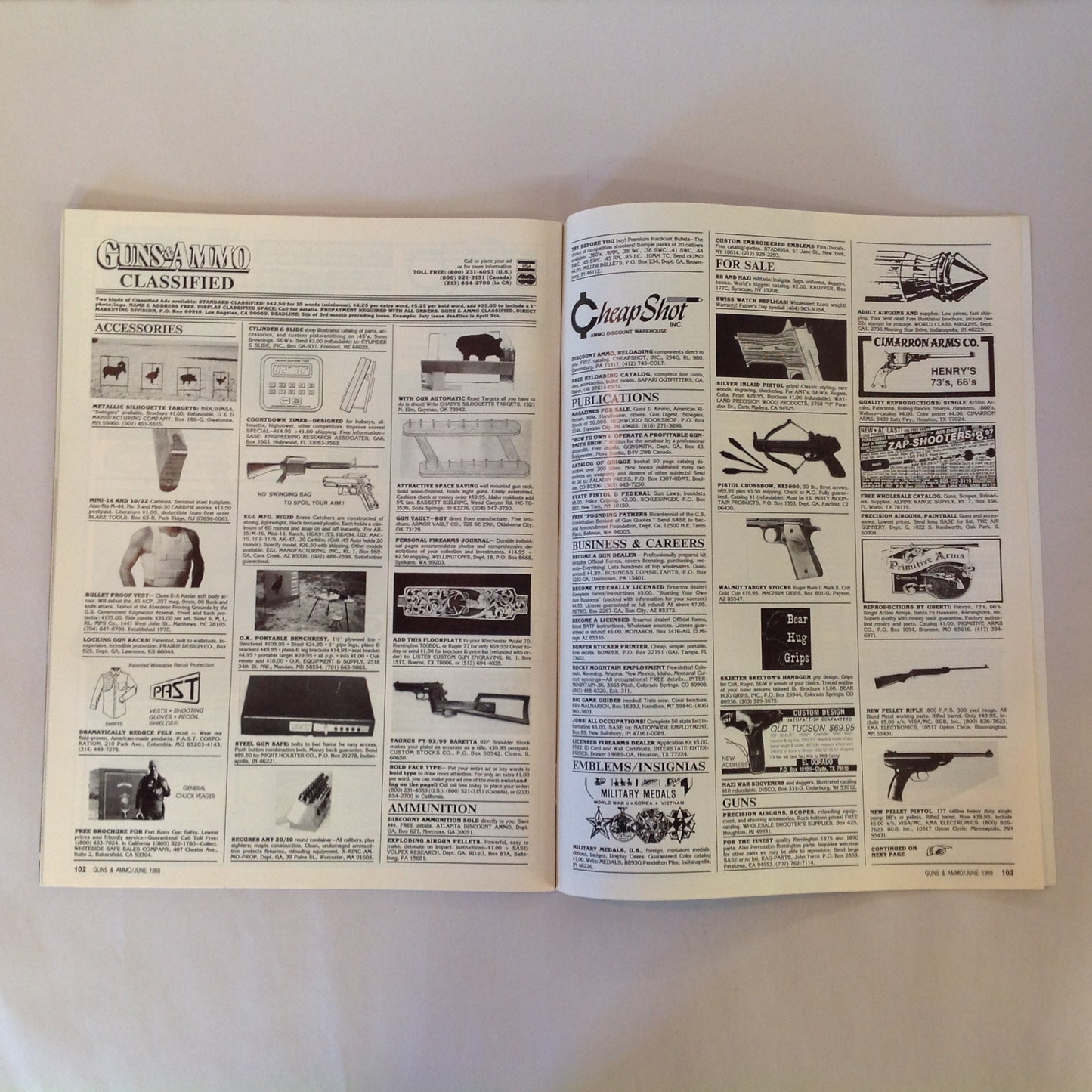 Vintage Jun 1988 Guns & Ammo Magazine New HK Multi-Caliber Mini P7 Firearms Curios Police Gun Laws