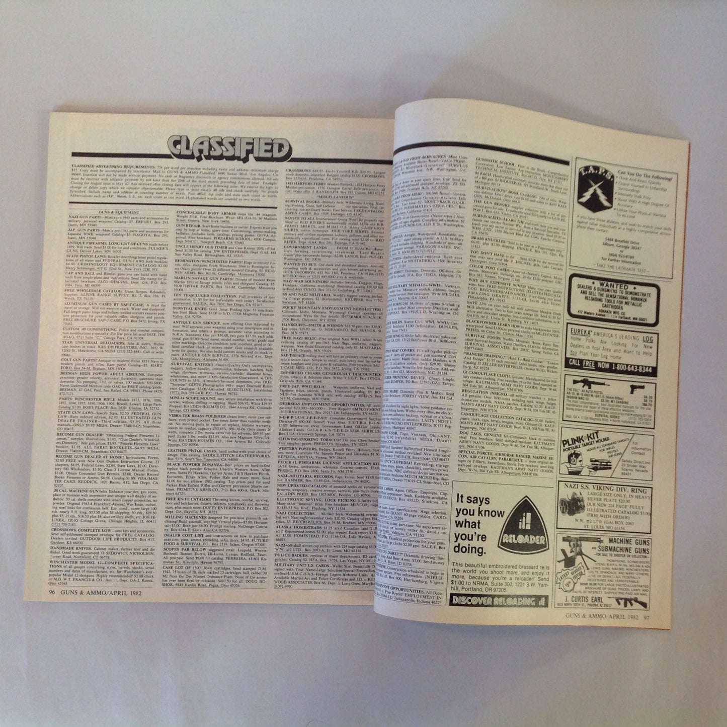 Vintage Apr 1982 Guns & Ammo Magazine Llama's Long Tom .44 Magnum .22 Chipmunk .450 G&A