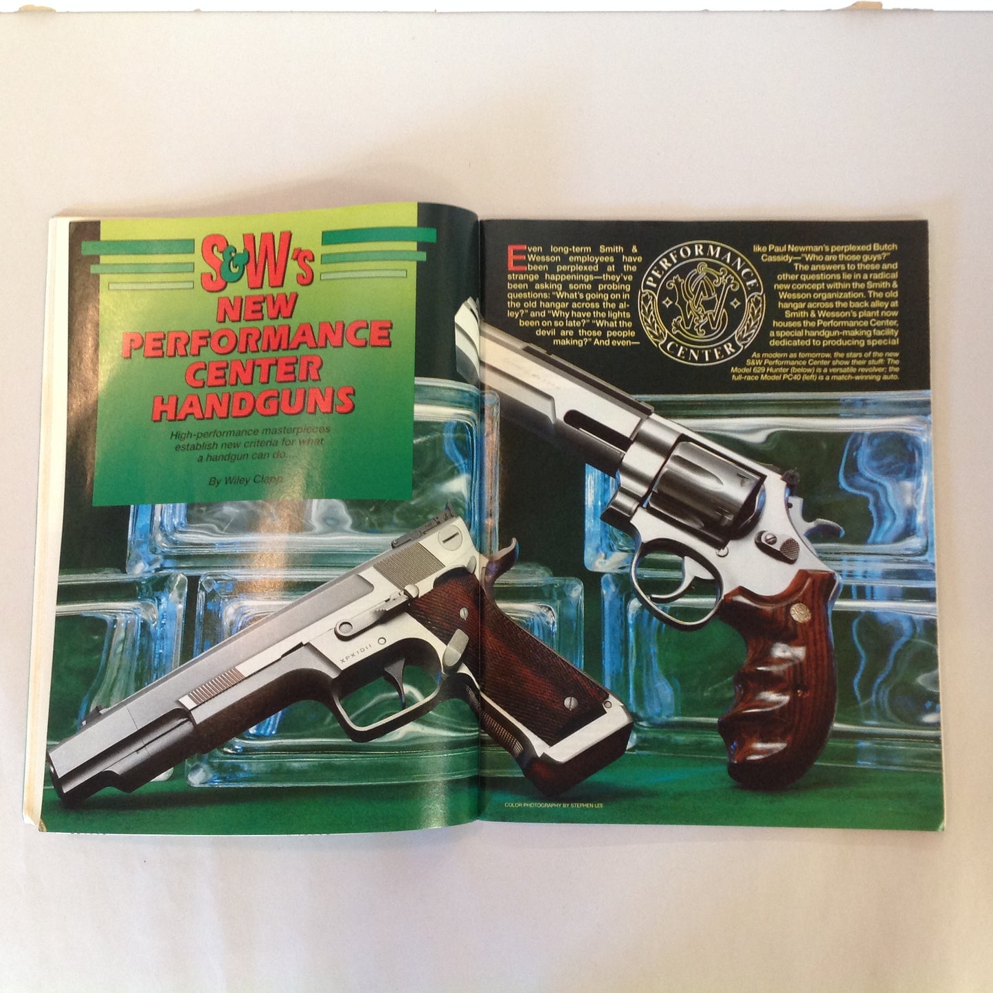 Vintage Oct 1991 Guns & Ammo Magazine Special Handguns Issue