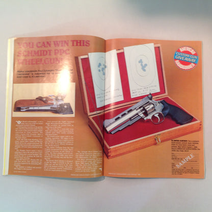 Vintage Jul/Aug 1985 American Handgunner Magazine The Wilson Accu-Comp .32 H&R Magnum Taurus M-66 Handguns of the Safari Club