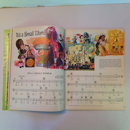 Vintage 1970 Wonderful World of Disney Magazine Vol 2 No 1 Africa Sketchbook Fun