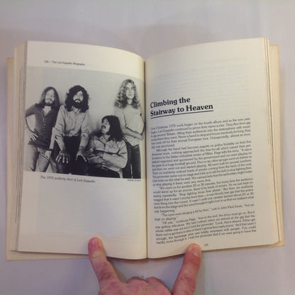 Vintage 1976 Trade Paperback LED ZEP: The Led Zeppelin Biography Ritchie Yorke