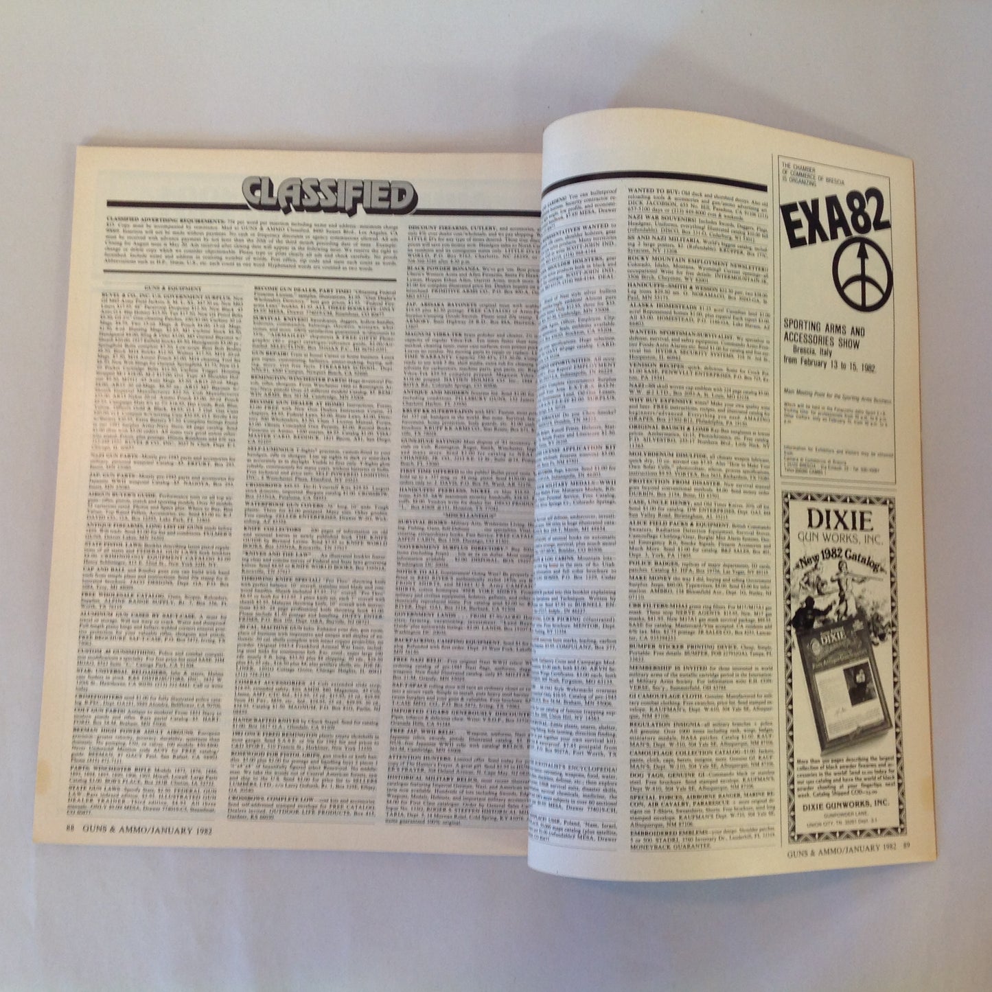 Vintage Jan 1982 Guns & Ammo Magazine .25 ACP Uzi