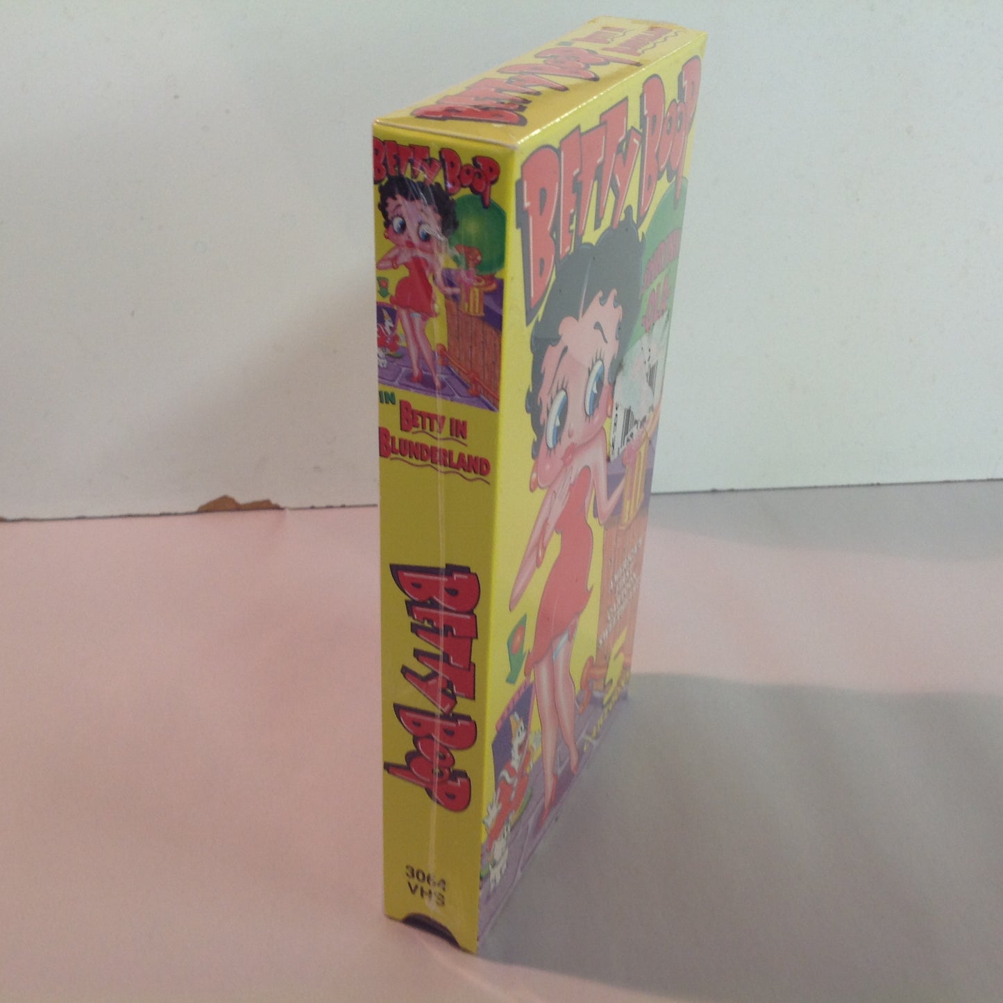 Vintage 1991 United American Video Betty Boop In Betty In Blunderland Sealed