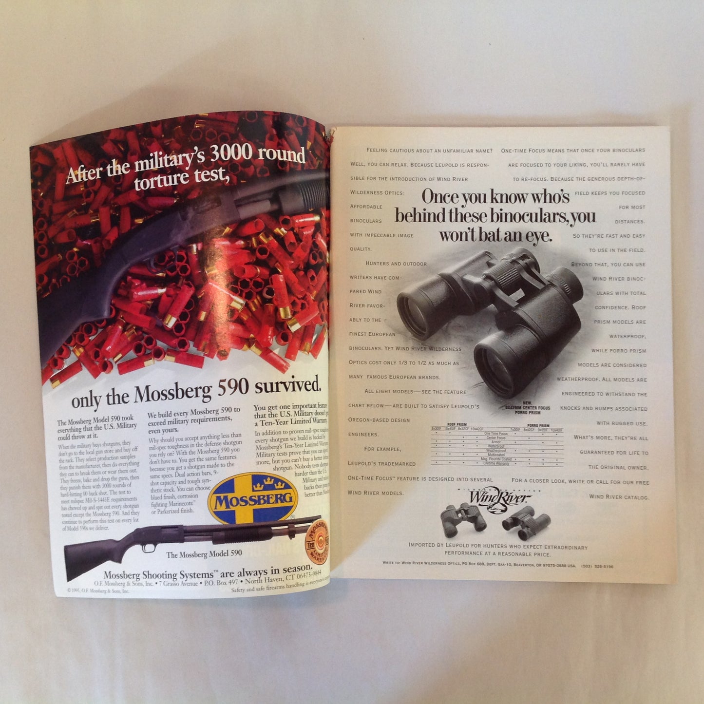 Vintage Oct 1995 Guns & Ammo Magazine Special Handgun Issue