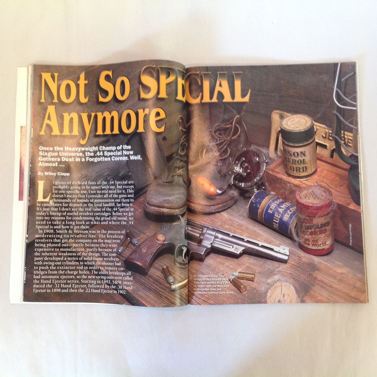 Vintage Oct 1998 Guns & Ammo Magazine 40th Anniversary Exclusive Test FBI's New .45