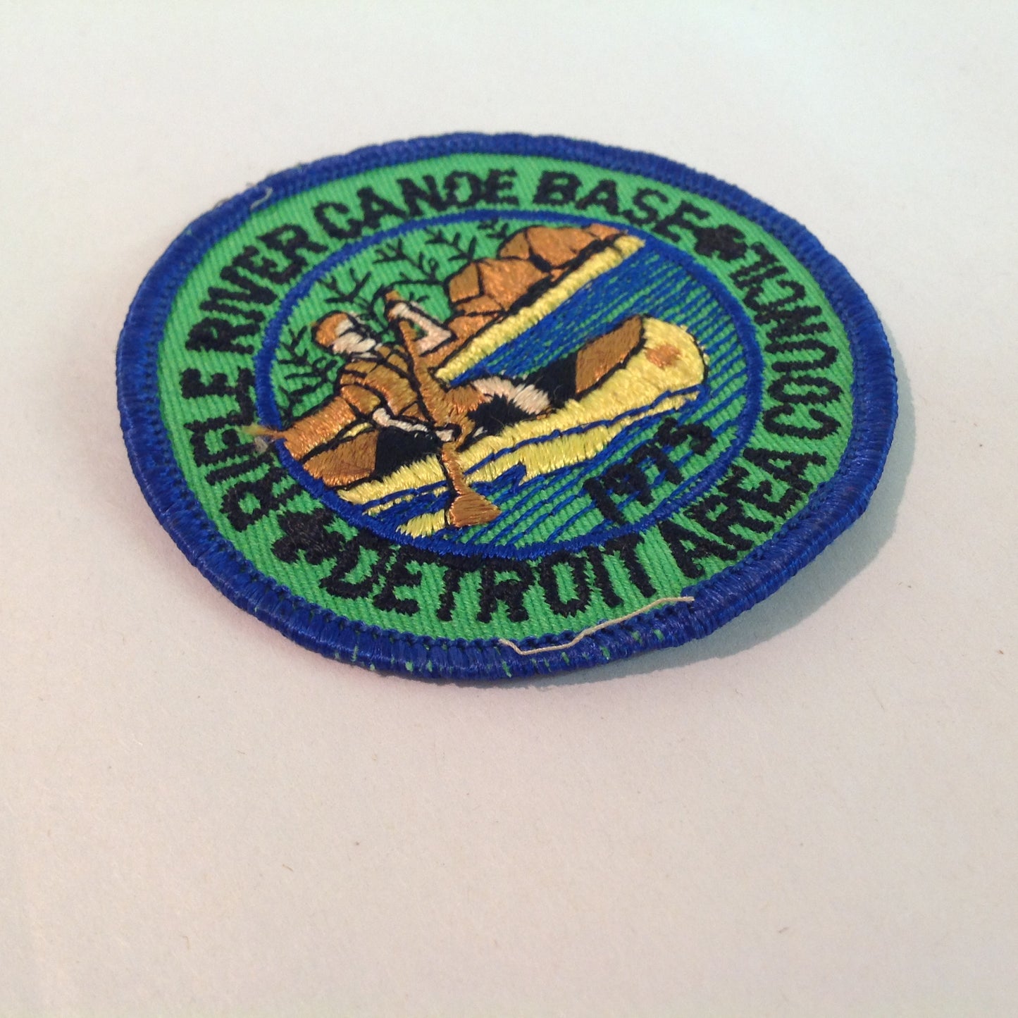 Vintage 1975 BSA Boy Scouts America Patch Rifle River Canoe Base Detroit Area Council