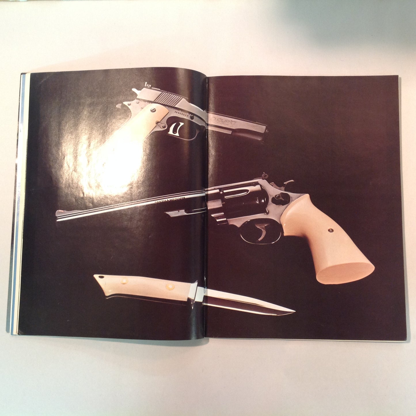 Vintage Mar/Apr 1980 The American Handgunner Magazine S&W M-29 Vs Ruger Super Blackhawk Custom Pistolsmith Directory New GI 9mm?