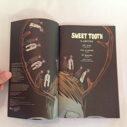 2010 DC Comics/Vertigo Trade Paperback Sweet Tooth 2: In Captivity Jeff Lemire
