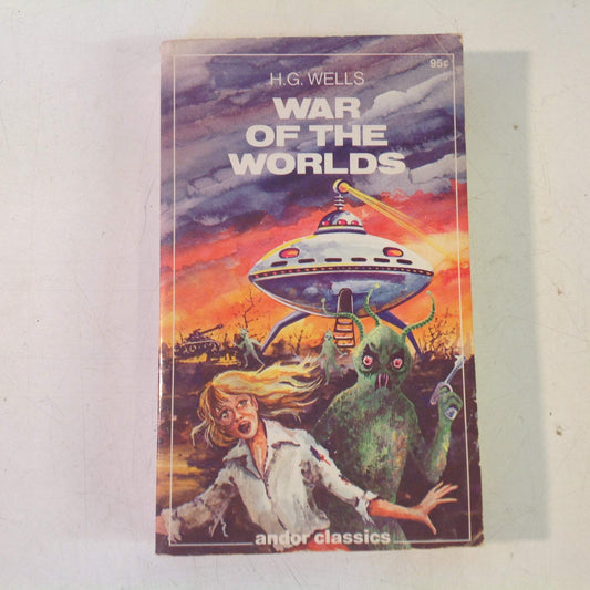 Vintage 1976 Mass Market Paperback War of the Worlds H.G, Wells Andor First Printing