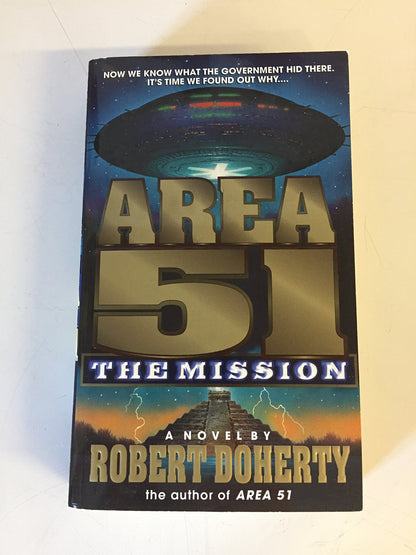 Vintage 1999 Mass Market Paperback Area 51: The Mission Robert Doherty