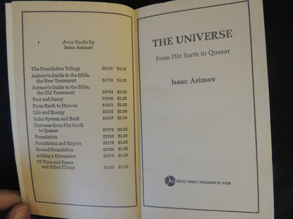 Vintage 1968 Mass Market Paperback The Universe From Flat Earth to Quasar Isaac Asimov