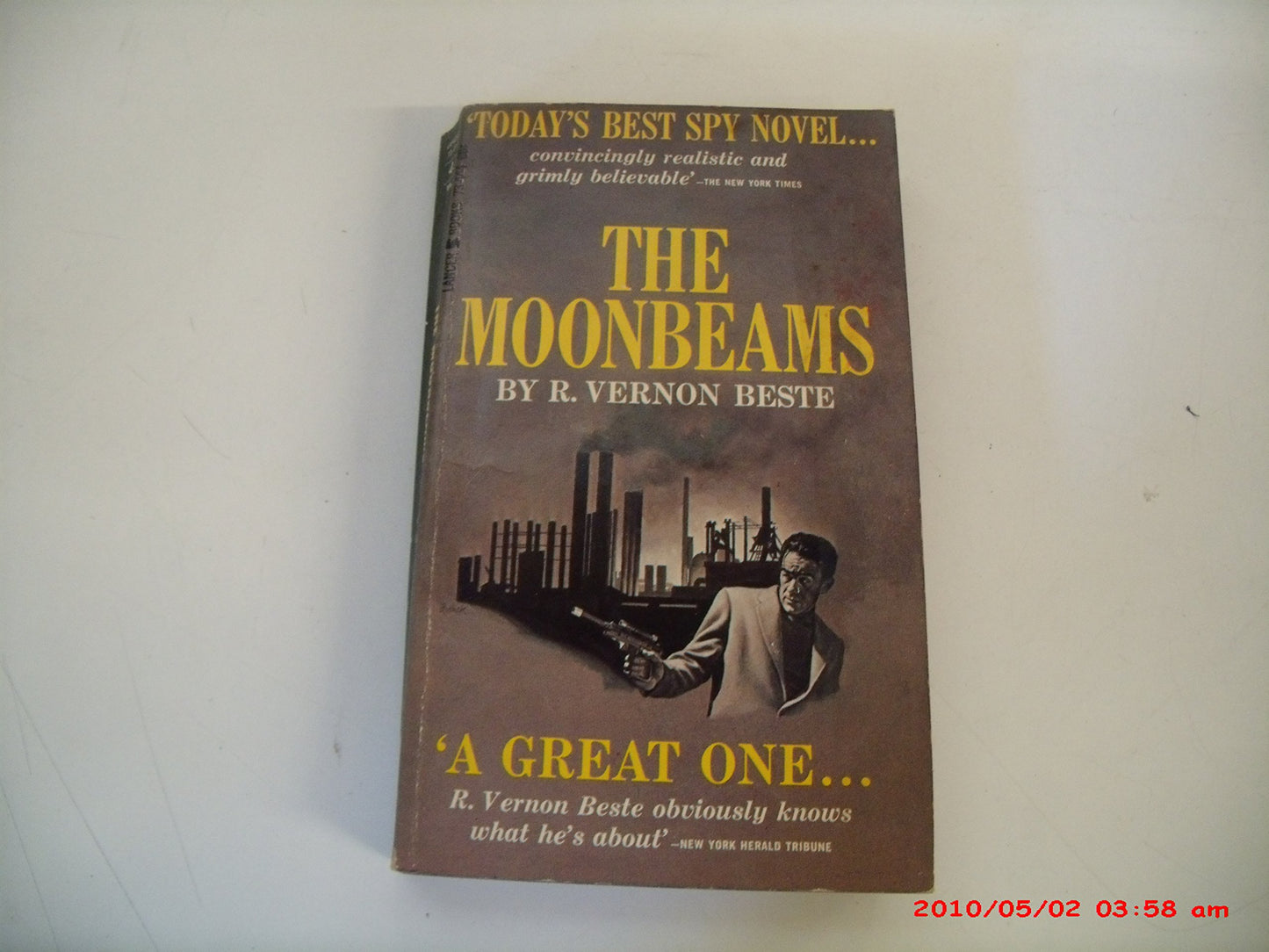 Vintage 1964 Mass Market Paperback The Moonbeams R. Vernon Beste Lancer Books First Printing