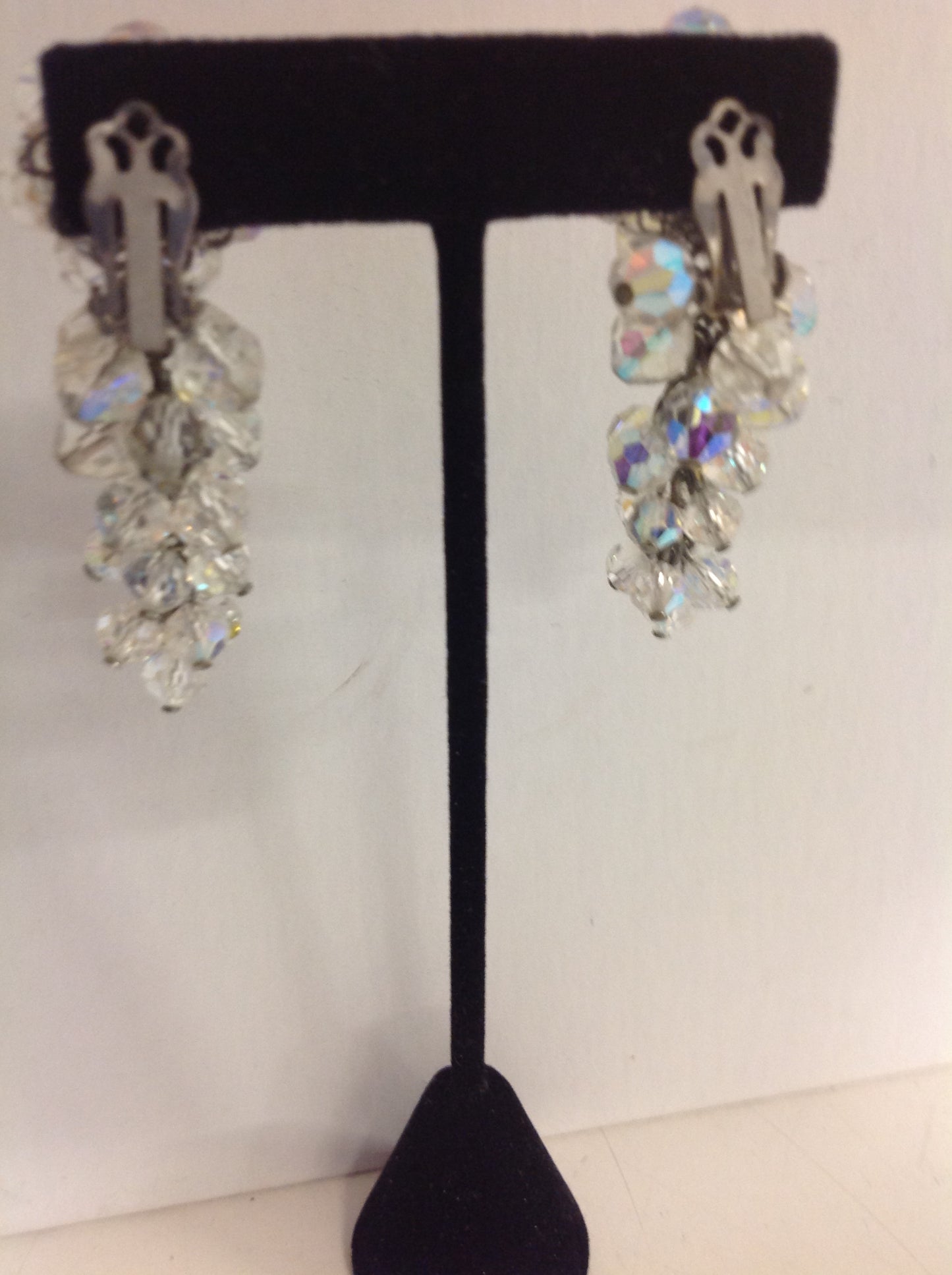 Vintage Silvertone Faux Crystal Pendant Clip On Earrings