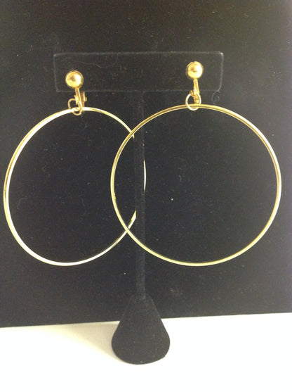 Vintage Goldtone Hoop Clip On Earrings