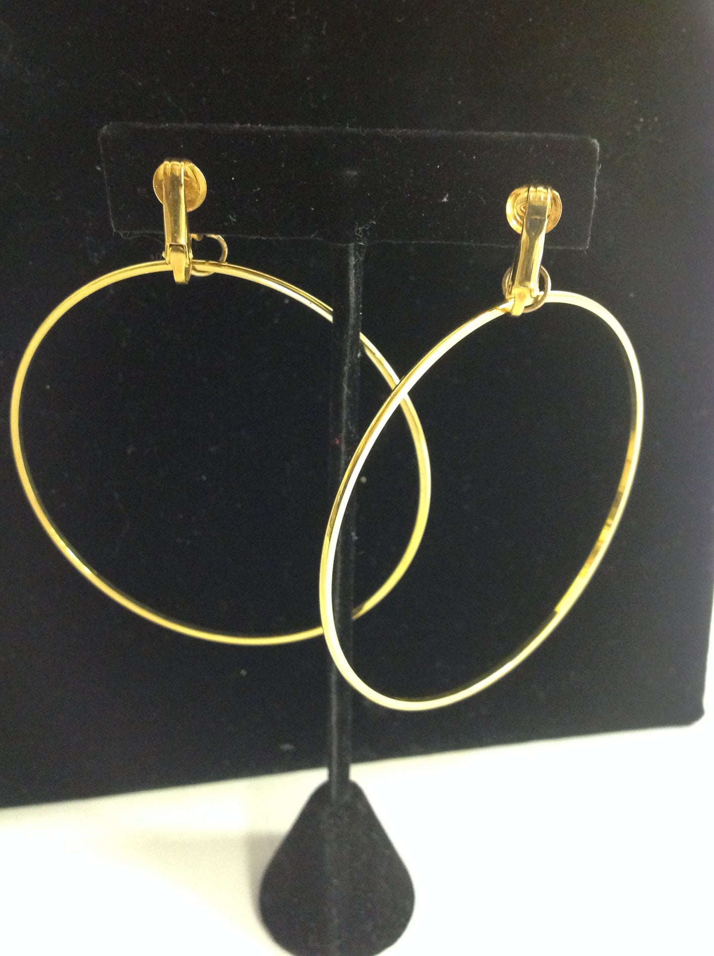 Vintage Goldtone Hoop Clip On Earrings