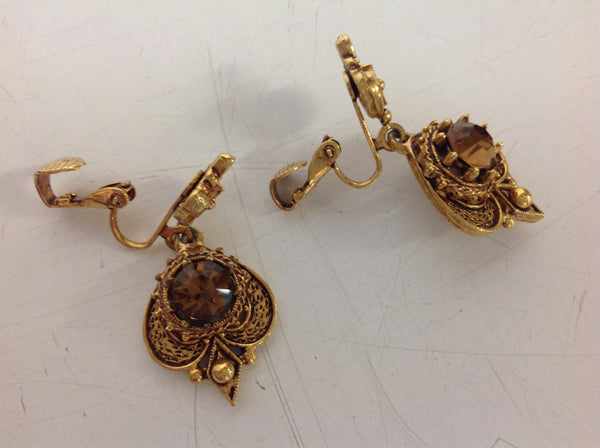 Vintage Goldtone Royal Crest Amber Rhinestone Pendant Clip On Earrings