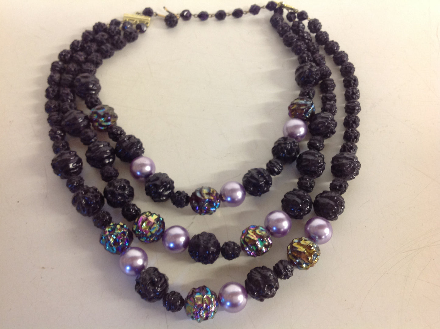 Vintage Triple Strand Iridescent Violet Black Plastic Ore Bead Necklace