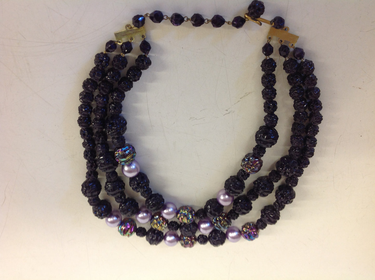 Vintage Triple Strand Iridescent Violet Black Plastic Ore Bead Necklace