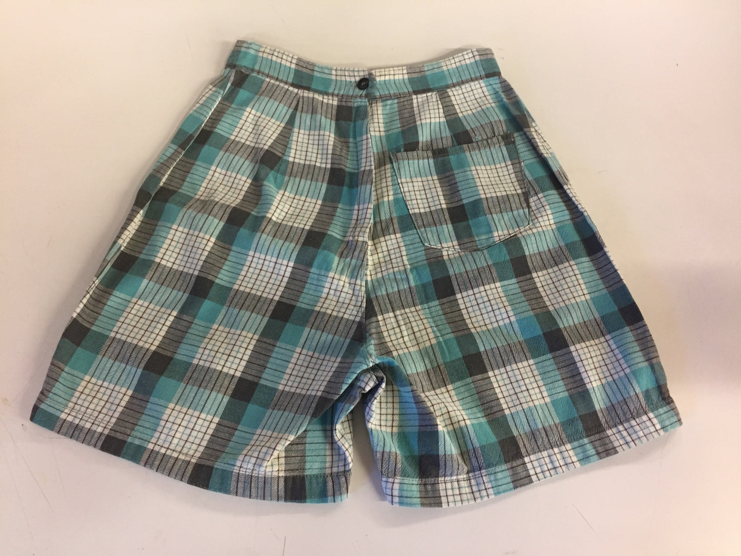 Vintage 1980's Teal Black & White Plaid Shorts Front Pocket