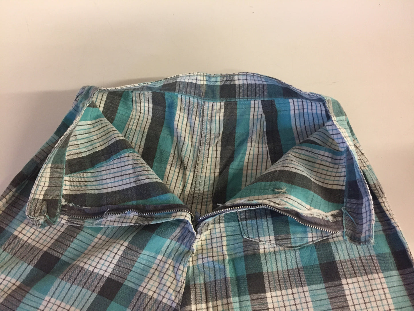 Vintage 1980's Teal Black & White Plaid Shorts Front Pocket