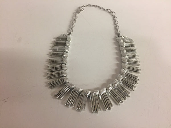 Vintage Sarah Coventry All Silvertone Necklace Bracelet & Clip Earring Set Suite