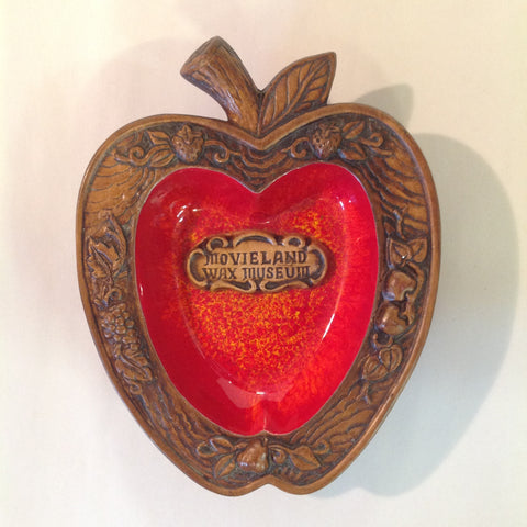 Vintage Treasure Craft Souvenir Movieland Wax Museum Apple Shaped Fruit Motif Tray