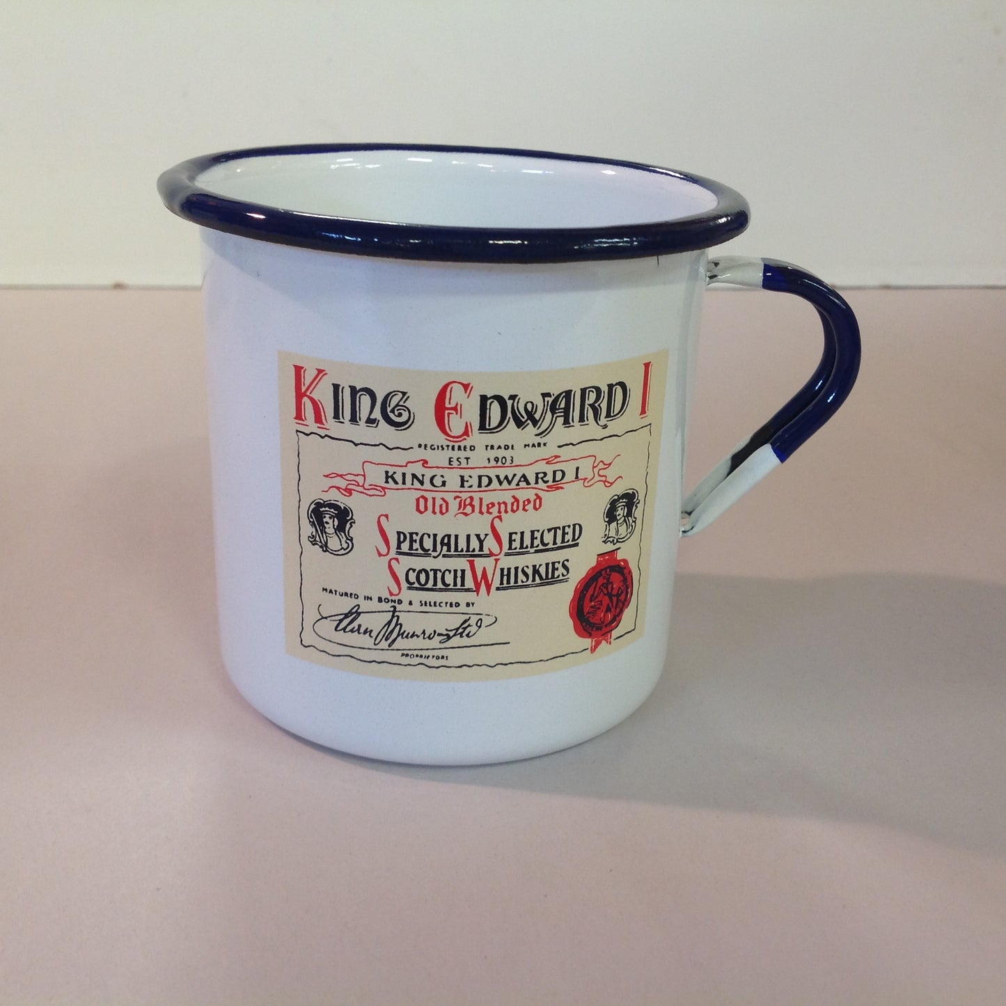 Vintage Gradi 11 ca Enamelware Whiskey Mug Scottish Clan Gordon King Edward Old Blended Scotch Whiskies