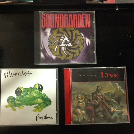 Disc SET BARGAIN CDs SilverChair Frogstomp Soundgarden Badmotorfinger Live Throwing Copper EK67247 7502153742 rard109973