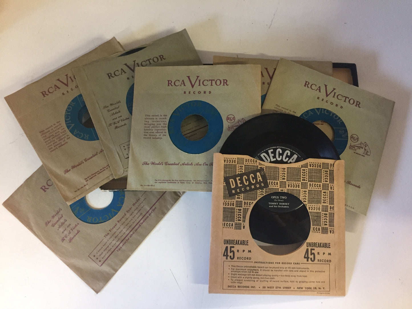Vintage TOMMY DORSEY 45 RPM Box Set RCA Victor Blues / Jazz