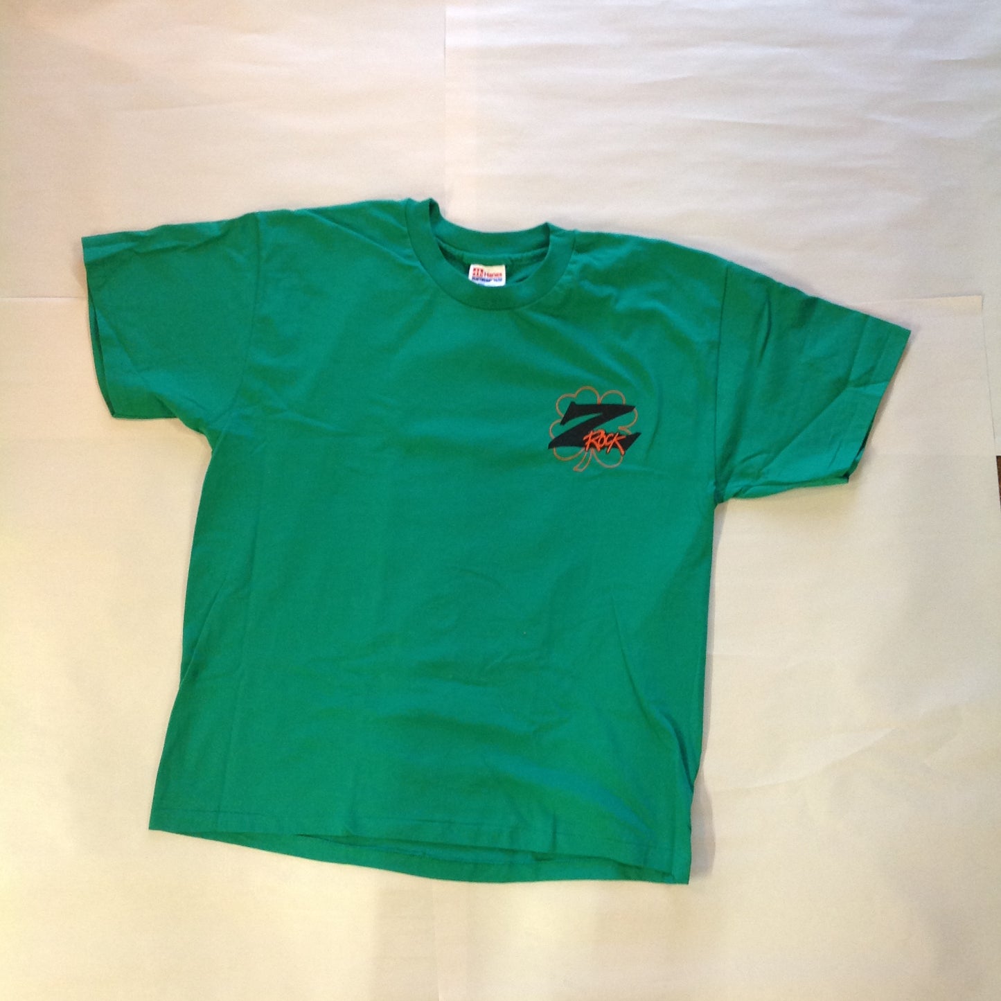 Souvenir Adult Large Short Sleeve Emerald Green Z Rock 102.7 Detroit Shamrocks St Patrick's Day T-Short