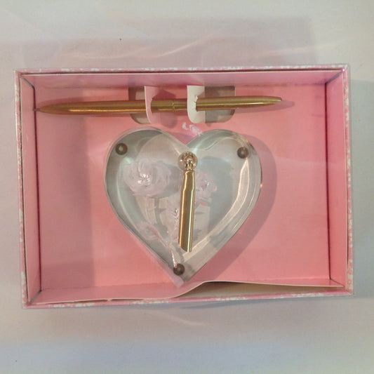 Vintage Hortense B Hewitt Co Elegant Accessories Guest Pen Set Lucite Heart Shaped Rose Wedding Base