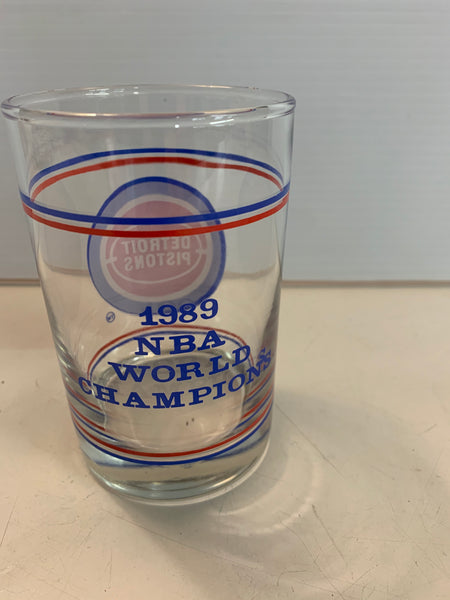 Vintage 1989 Detroit Pistons NBA World Champions Glass On The Rocks Basketball