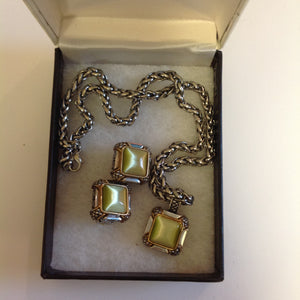 Vintage 1990's Chain Necklace and Clip-On Earrings Set Olive Glass Stone Geometric and Clusters Motif