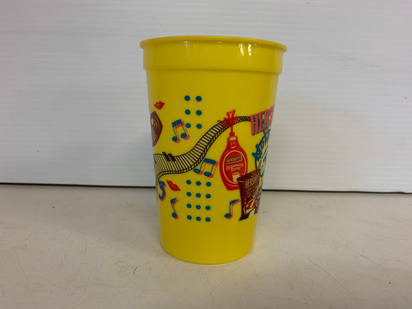 Vintage 1992 Hershey's Chocolate Syrup "Now it's Time 4 Chocolate" Plastic Yellow Drink Cup