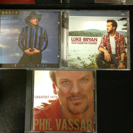 3 Disc SET BARGAIN CDs Garth Brooks Luke Bryan Phil Vassar