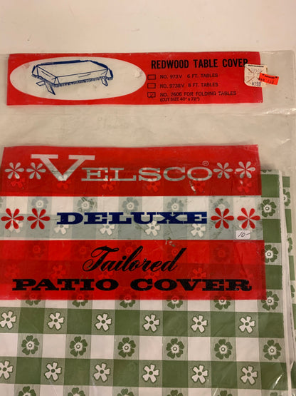 Vintage Velsco Vinyl Green Checkered Daisy Tailored Redwood Picnic Table Patio Cover NOS