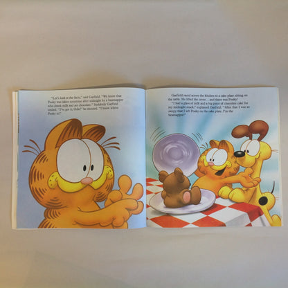 Vintage 1990 Children's Paperback Mini-Mysteries Featuring Garfield: Mystery of the Missing Teddy Bear and Case of the Lost Lasagna Jim Kraft Paws, Inc