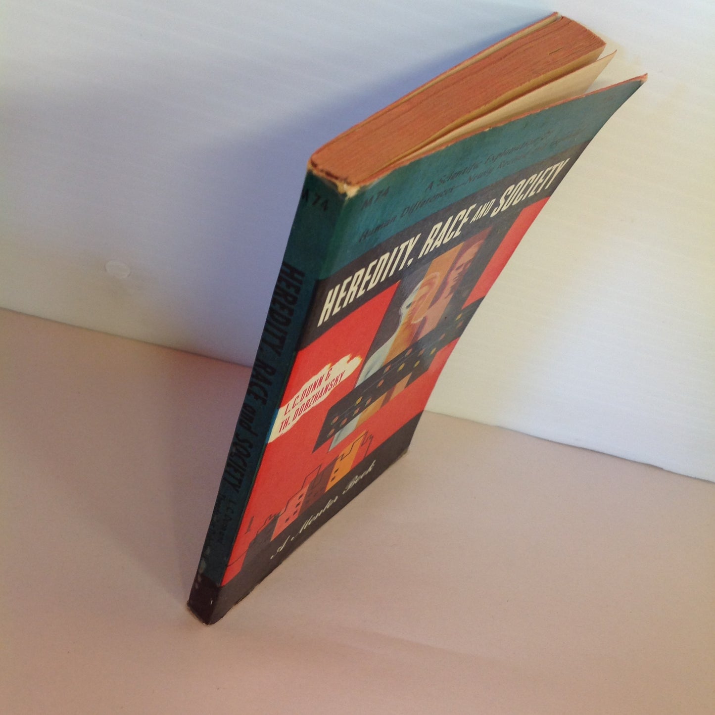 Vintage 1952 Mass Market Paperback Heredity Race and Society L.C. Dunn and Th. Dobzhansky
