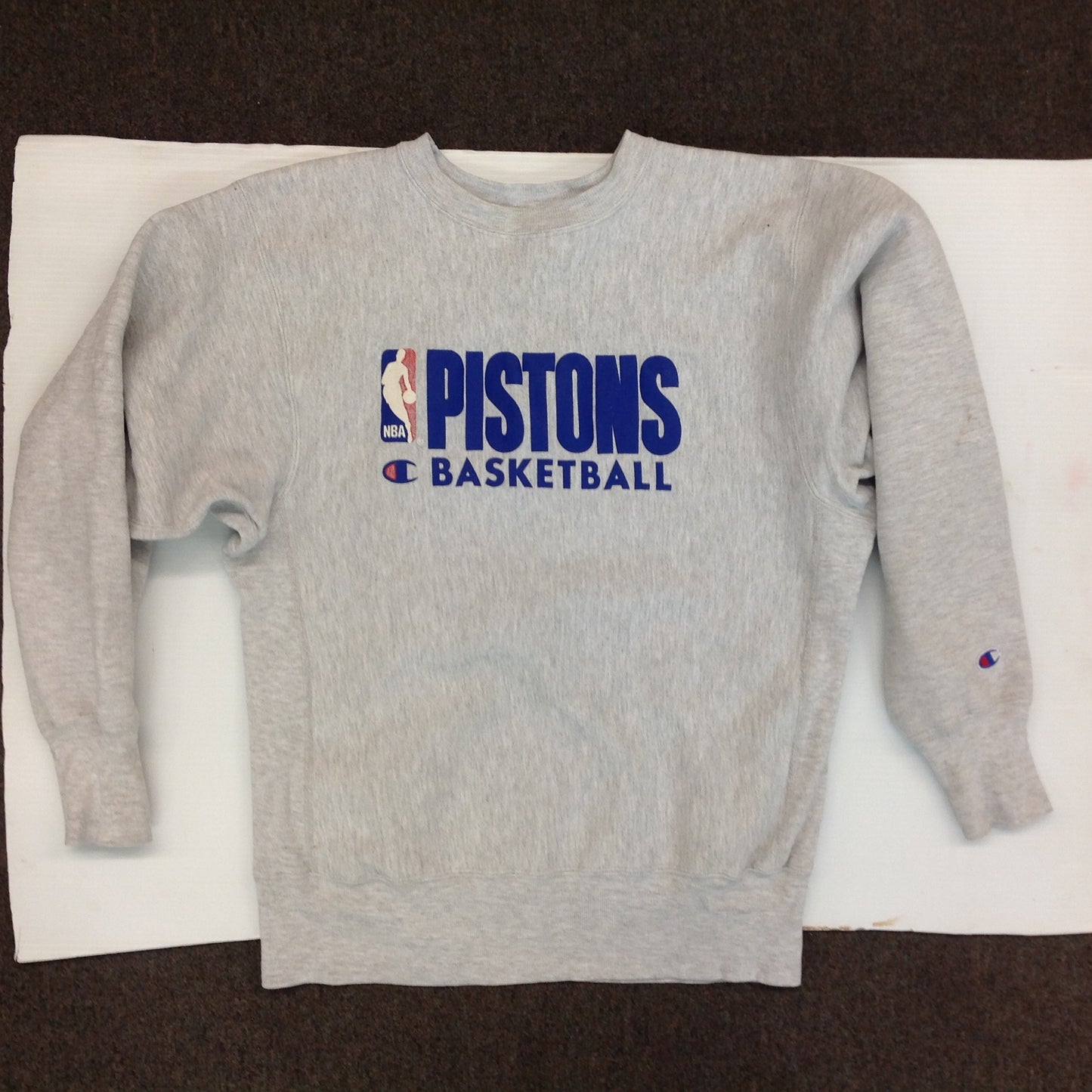 Vintage 1990's Champion Long Sleeve Reverse Weave Sweatshirt Gray Detroit Pistons Basketball