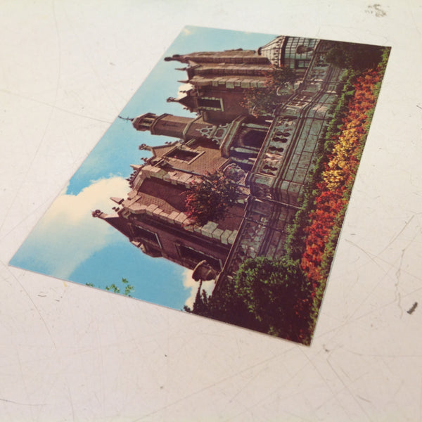 Vintage Walt Disney Productions Souvenir Color Postcard The Haunted Mansion Exterior Overlook Walt Disney World Florida